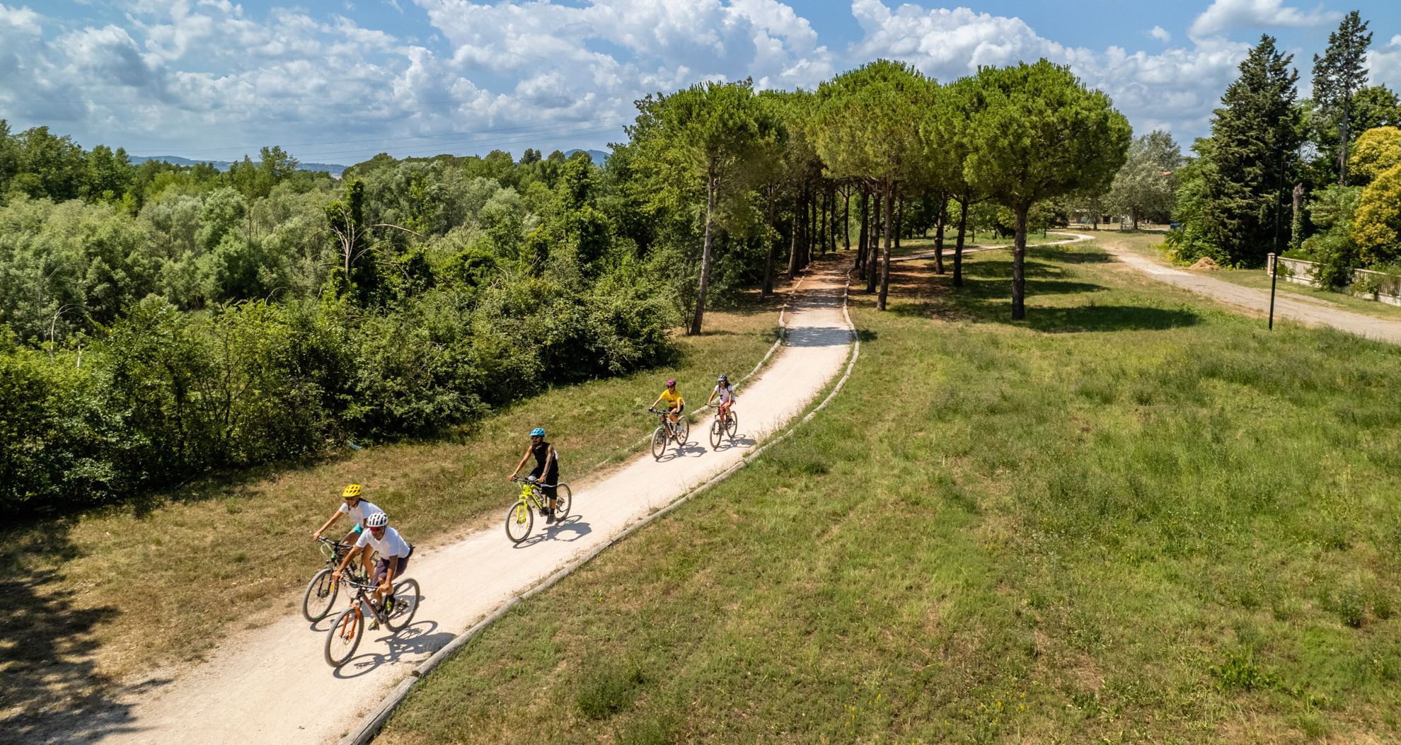 background image Emilia Romagna </br> Bike Trail