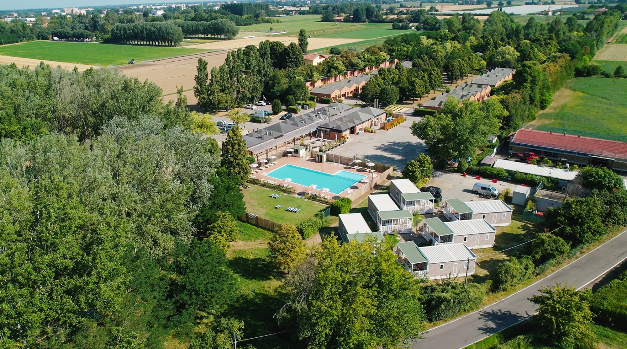 background image Bologna Easy Camping Village