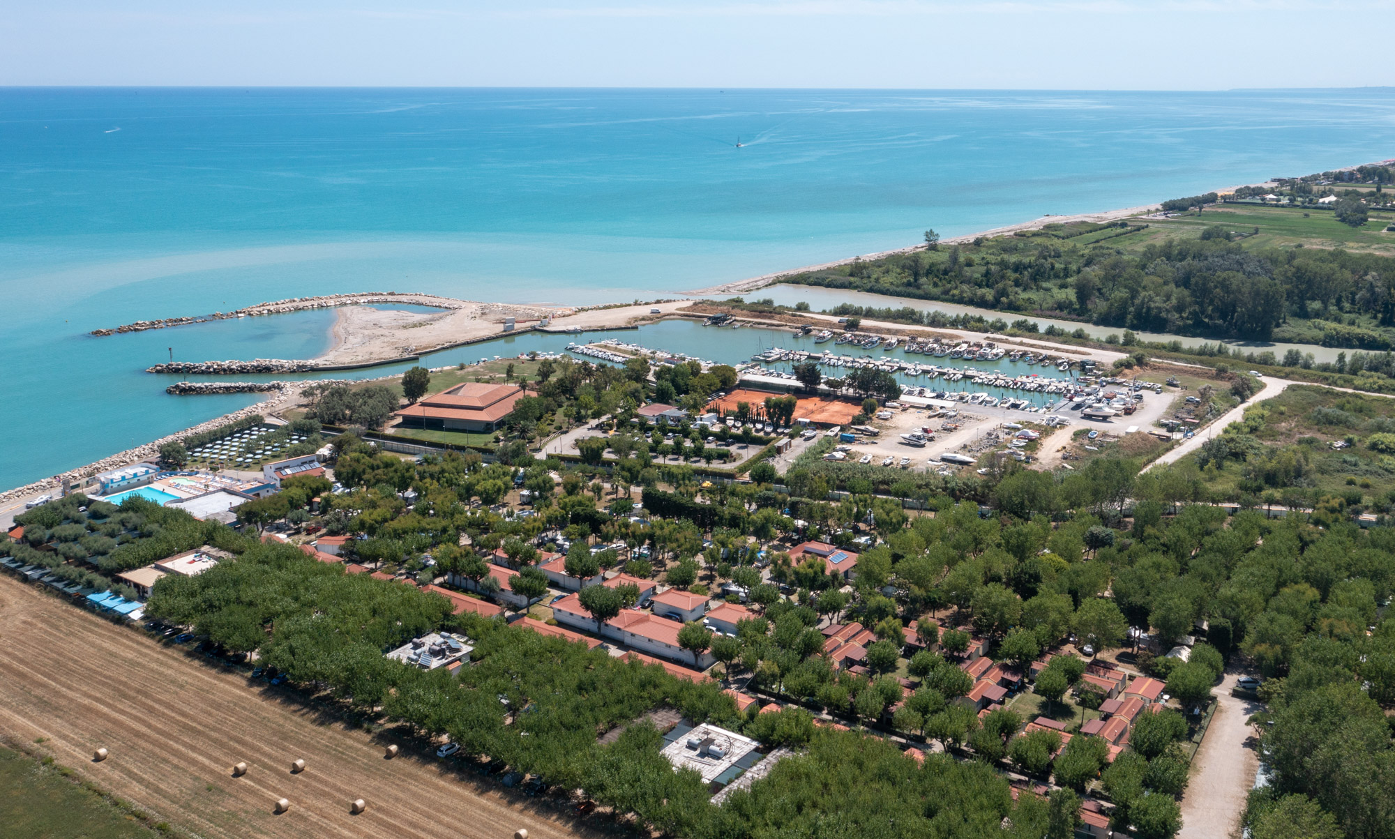 Tutte le informazioni che ti servono sul Roseto degli Abruzzi Easy Camping Village