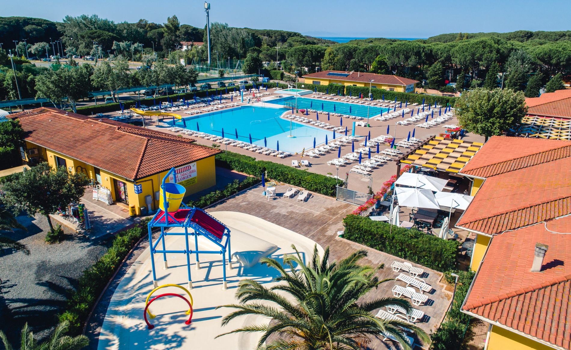 background image Aquapark