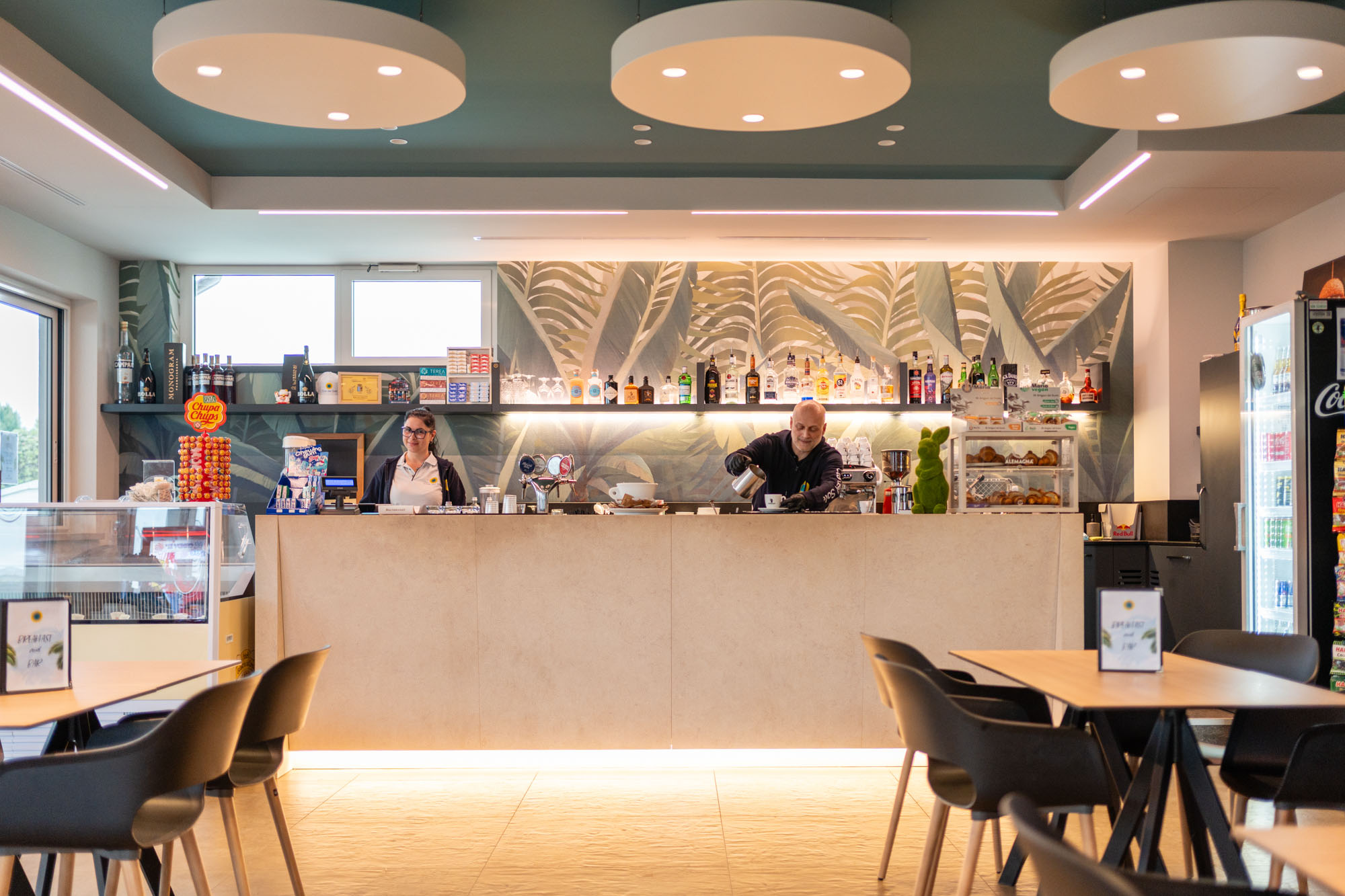 Restaurant, but also great snacks or a quick coffee
