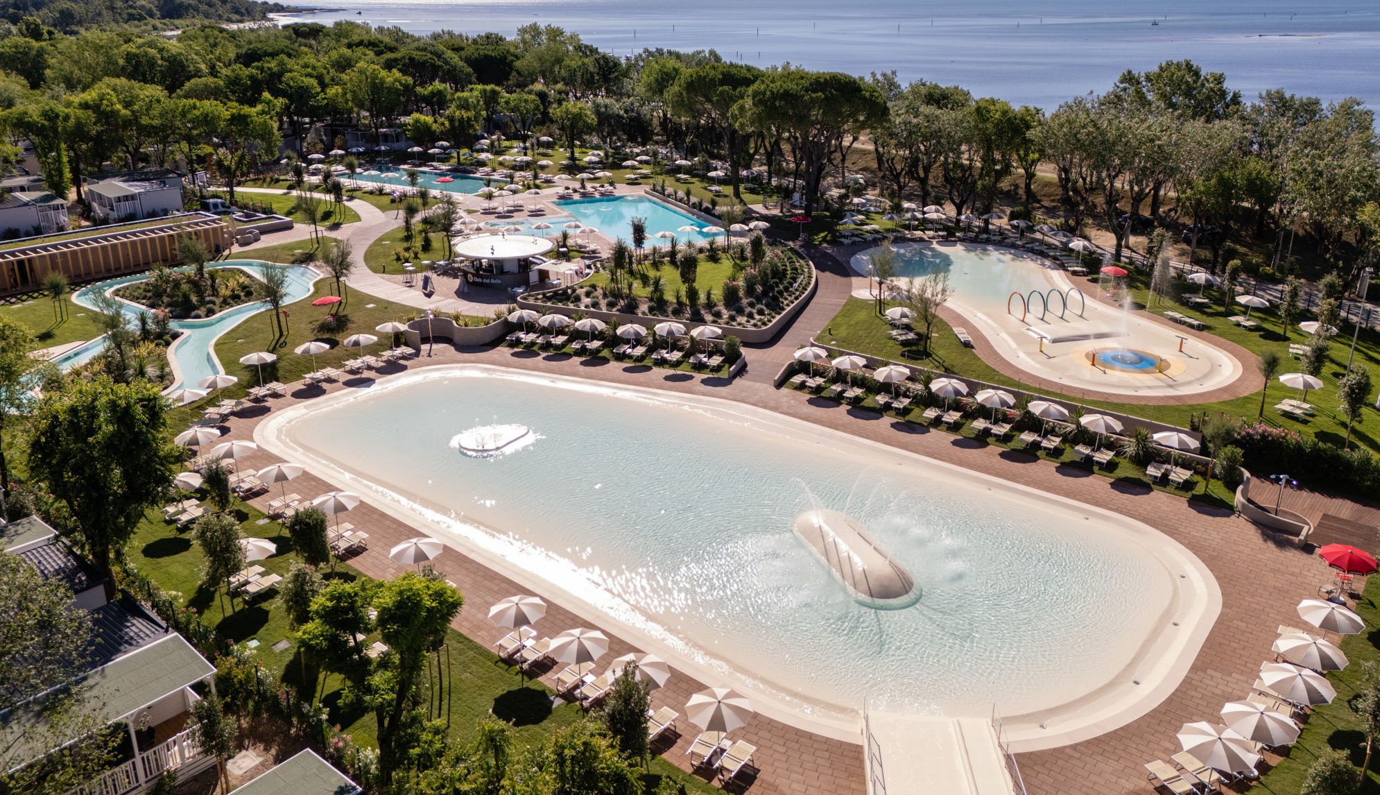 background image Primero Waterland: a purely joyful experience