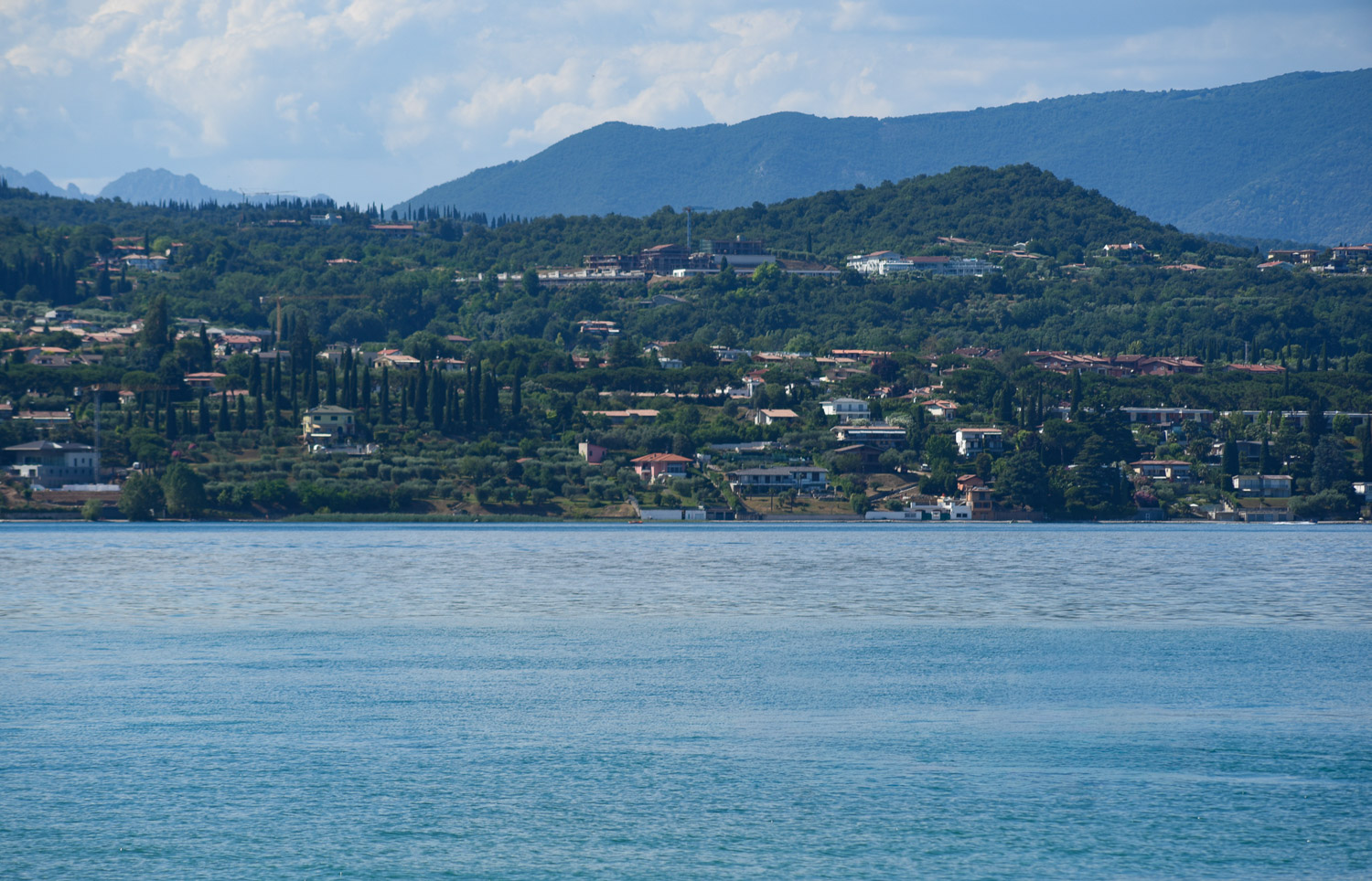 background image La tua vacanza sul Lago di Garda